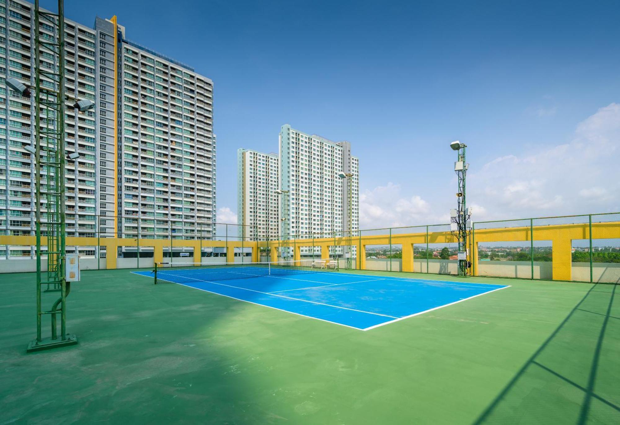 Jomtien Beachfront Stylish Studio , Stunning Seaview , Big Pool Praia de Jomtien Exterior foto