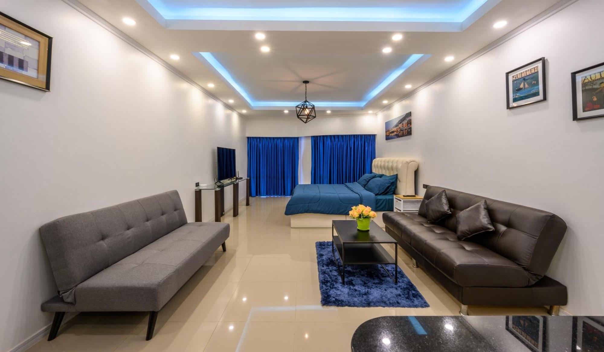 Jomtien Beachfront Stylish Studio , Stunning Seaview , Big Pool Praia de Jomtien Exterior foto